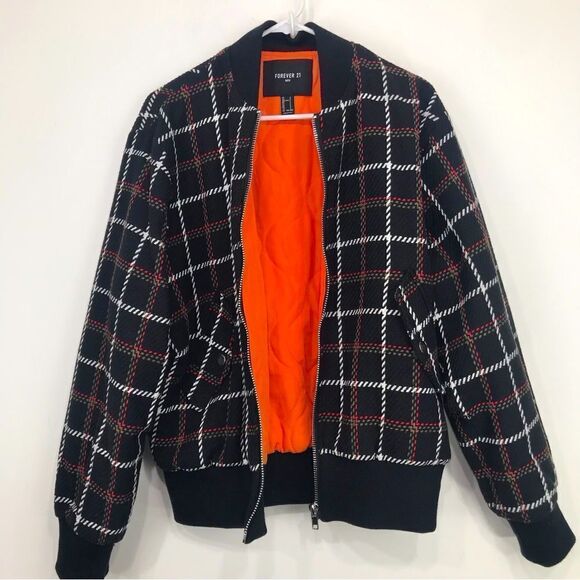 Forever 21 Black White Red Plaid Zip Up Quilt lined Jacket - Picture 4 of 16